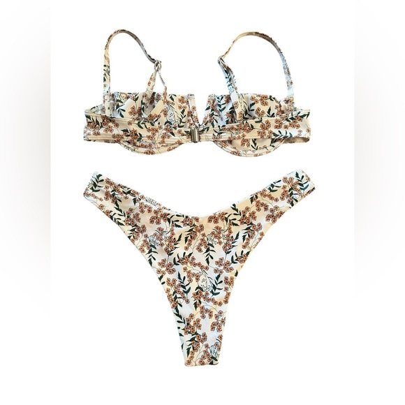 Floral Bikini Set - Picture 2 of 3
